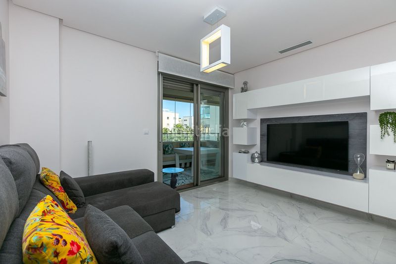 Foto 070d0987-dc5d-4474-8e64-5bc826ee8b4c. Apartament amb aparcament piscina a Lomas de Cabo Roig - Los Dolses Orihuela