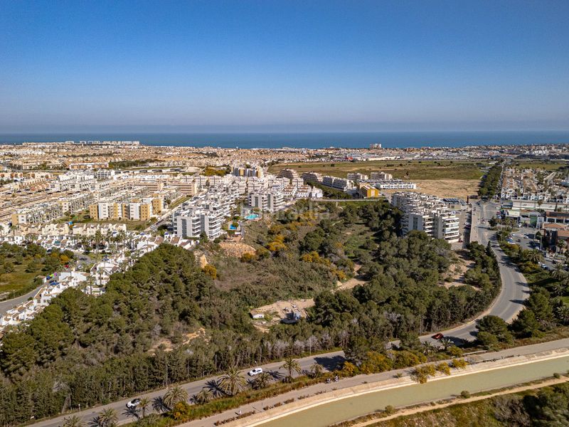 Foto 8119e0b6-3d15-4843-a8e7-f94d16c3ed4f. Apartament amb aparcament piscina a Lomas de Cabo Roig - Los Dolses Orihuela