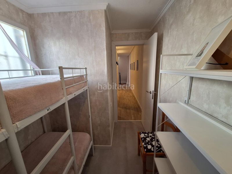 Foto 78f6c3aa-bdf3-401d-8a31-7a0bd7292257. Ático  dúplex de 3 dormitorios 2 baños en Avenida Habaneras - Curva de Palangre Torrevieja