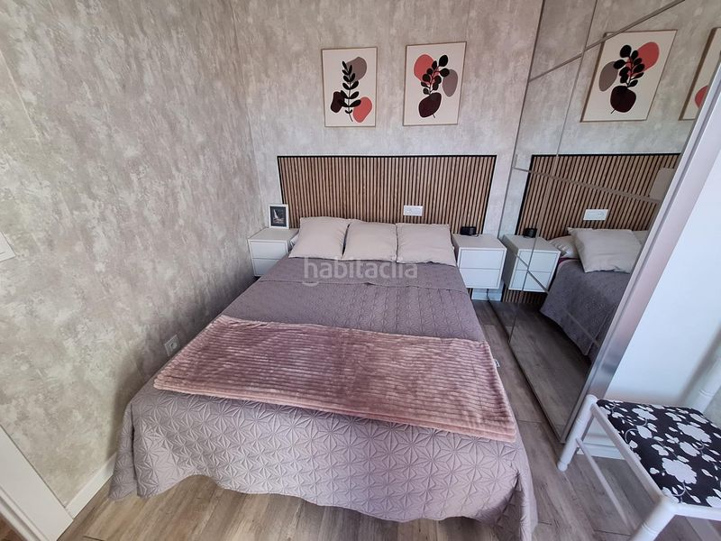 Foto a3ce8e74-40d1-4b47-bed5-4933365dc4c4. Ático  dúplex de 3 dormitorios 2 baños en Avenida Habaneras - Curva de Palangre Torrevieja