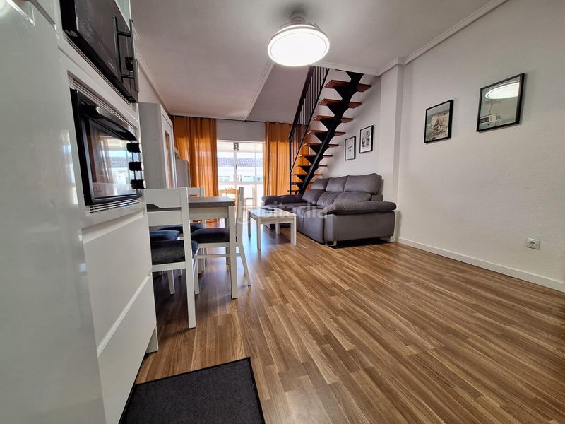 Foto be322aa7-3be2-4ed1-a72d-01bba290b2b5. Ático  dúplex de 3 dormitorios 2 baños en Avenida Habaneras - Curva de Palangre Torrevieja