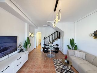 Casa adossada  Calle torre. Adosado en punta prima orihuela costa con piscina comunitaria. 3
