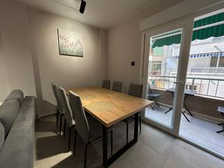 Apartament  Calle de ramon gallud. Apartamento de 3 dormitorios y 2 baños en torrevieja, cerca de p