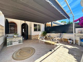 Casa adossada a Calle de España-la Zenia