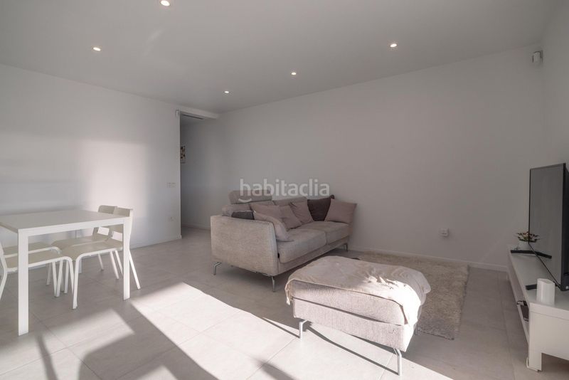 Foto 4973ec4c-4abf-4c90-b4eb-20fcabf970ed. Apartament amb piscina a Playa Flamenca Orihuela