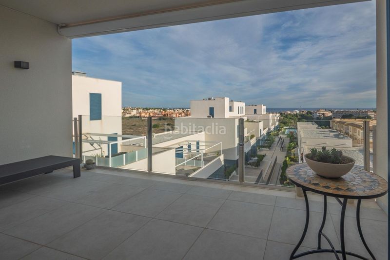 Foto 761efc91-112c-485b-a1e5-4efb07fff205. Apartament amb piscina a Playa Flamenca Orihuela