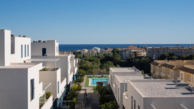 Foto 95451fbf-ab71-45b3-bed5-3b2588312630. Apartament amb piscina a Playa Flamenca Orihuela