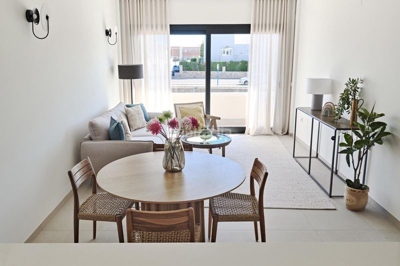 Foto a7f2d0f5-7c1d-4480-8a68-0a9cfc080006. Casa amb piscina a El Acequión Torrevieja