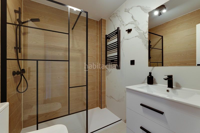 Foto ed08a7b3-5b9b-4c55-b7d4-f83de25827a9. Casa amb calefacció aparcament piscina a Los Balcones y los Altos Orihuela