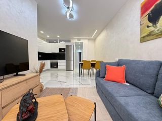 Apartament  Avenida de la purisima. Apartamento en torrevieja a 50 metros de playa del cura. 2 dorm.