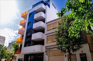Dachwohnung  Calle de ramon gallud. Ático de 4 dormitorios y 4 baños en torrevieja playa del cura