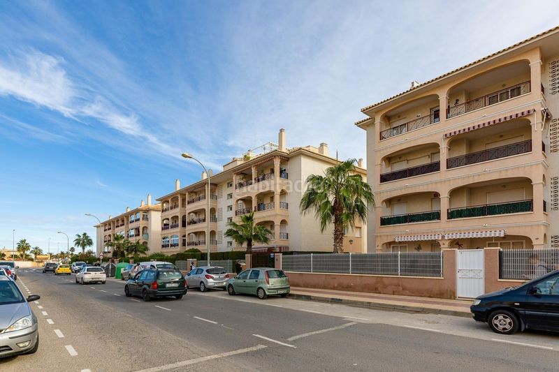 Foto 40d98c04-0427-40fc-bd83-1feb11994c43. Appartement mit pool in Playa Flamenca Orihuela