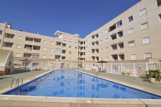 Lloguer Apartament a Joaquin chapaprieta 148. Se alquila apartamento en torrevieja de 1 dormitorio 1 baño