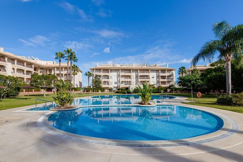 Foto 9dd58548-a3c9-4ecf-a1f6-a1f82fcd3b79. Apartamento  de 2 dormitorios 2 baños con terraza en Playa Flamenca costa urb. laguna golf en Orihuela