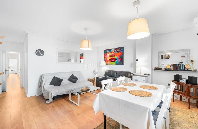 Foto 567c0440-0223-4636-be69-fa747538e39e. Lloguer apartament a avenida de las habaneras 10 a Torrevieja