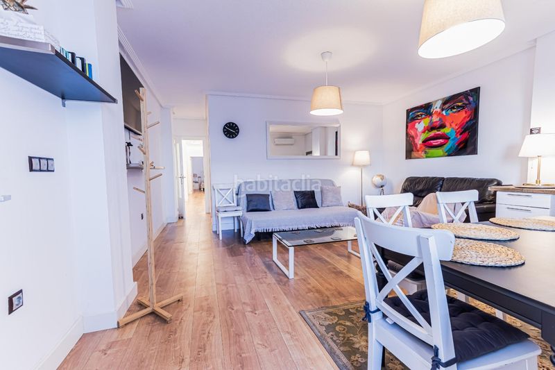 Foto df2c41a3-2894-4c5e-9391-c7d73a6ff2d3. Lloguer apartament a avenida de las habaneras 10 a Torrevieja