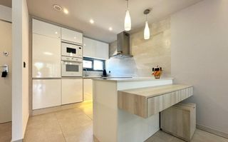 Apartament  Calle tomello el. Se vende ático de 2 dormitorios en la primera planta con soláriu