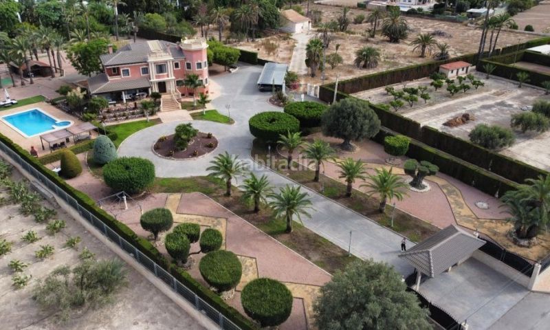 Foto 5ba79fdd-2d10-41e1-89a0-f9f49dd307f3. Xalet amb aparcament piscina a Perleta - Maitino Elche / Elx
