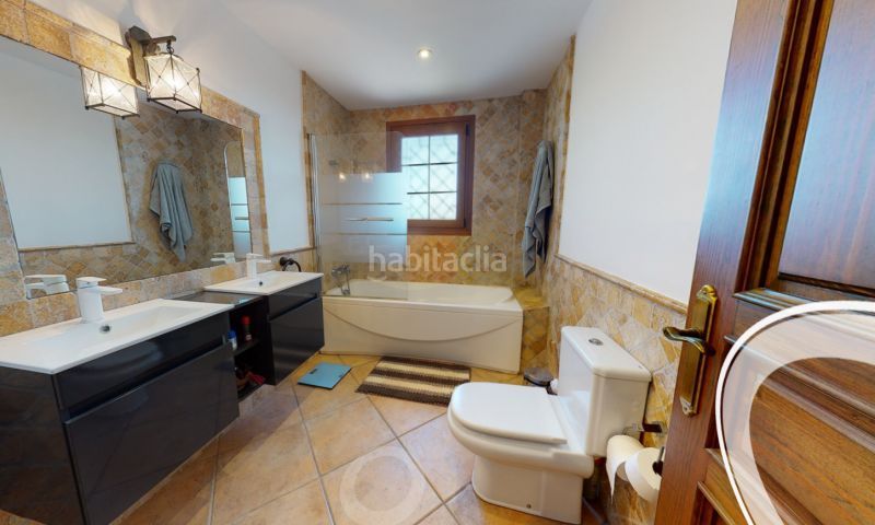 Foto fefc2315-0c75-4281-9385-57abc164c118. Xalet amb aparcament piscina a Perleta - Maitino Elche / Elx