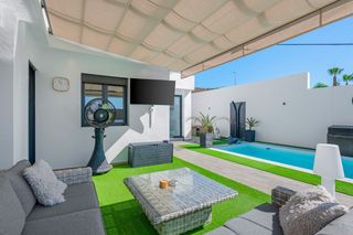 Chalet  Calle pales. Villa de 4 dormitorios y 2 baños en fortuna murcia