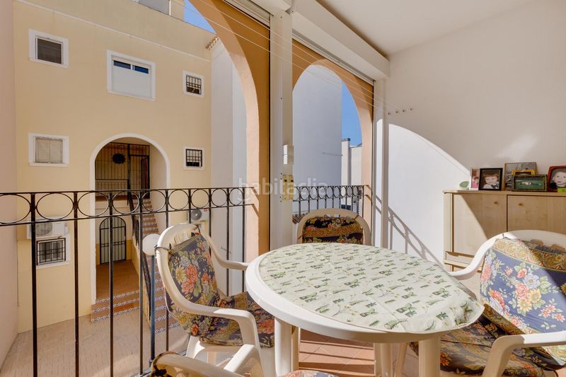 Foto f53b9b52-79d4-4ff2-9f27-35ea8826111d. Casa amb piscina a La Veleta Torrevieja