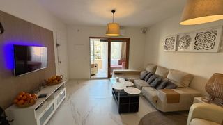 Apartment  Calle segovia. Apartamento en torrevieja de 1 dormitorio cerca del mar con orie