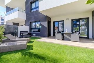 Apartament  Calle verbena de la paloma. Apartamento de 2 dormitorios 2 baños jardin en orihuela costa  v