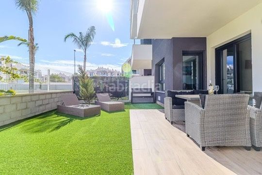 Foto 8721a801-4e10-43eb-ba5a-5f68b9b98fe4. Appartement mit parking pool in Villamartín-Las Filipinas Orihuela