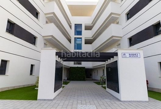 Foto 8f186ef6-b372-453d-bc2a-4497b2a65189. Appartement mit parking pool in Villamartín-Las Filipinas Orihuela
