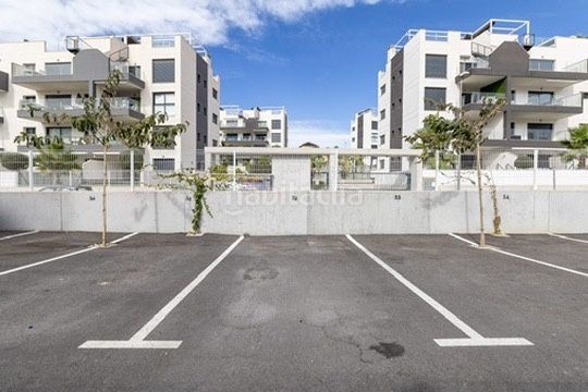 Foto f87147b5-2583-4c41-b676-0e0a23da9a90. Appartement mit parking pool in Villamartín-Las Filipinas Orihuela