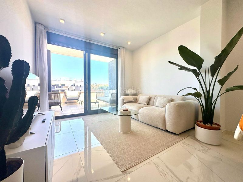 Foto 94637efb-18cf-40df-b36f-324c6a140792. Apartament a calle 03189 a Villamartín-Las Filipinas Orihuela
