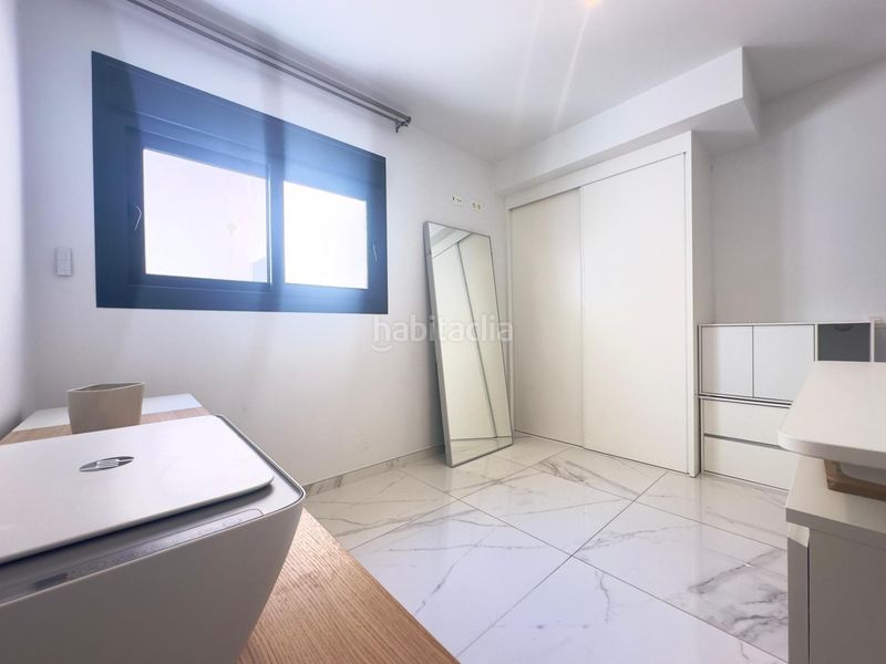 Foto bcefcc5e-b8f7-4dda-804c-eb2163778ec3. Apartament a calle 03189 a Villamartín-Las Filipinas Orihuela