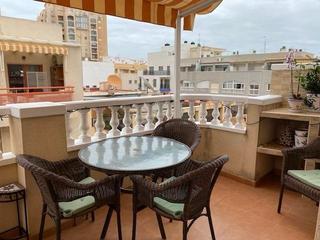 Àtic  Calle de finlandia. Se vende ático  de 3 dormitorios 2 baños  en playa de los locos