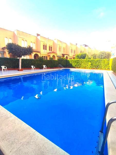 Foto 525fff15-af52-4d9e-9460-50751c0f94c9. Maison avec piscine dans Los Europeos Torrevieja