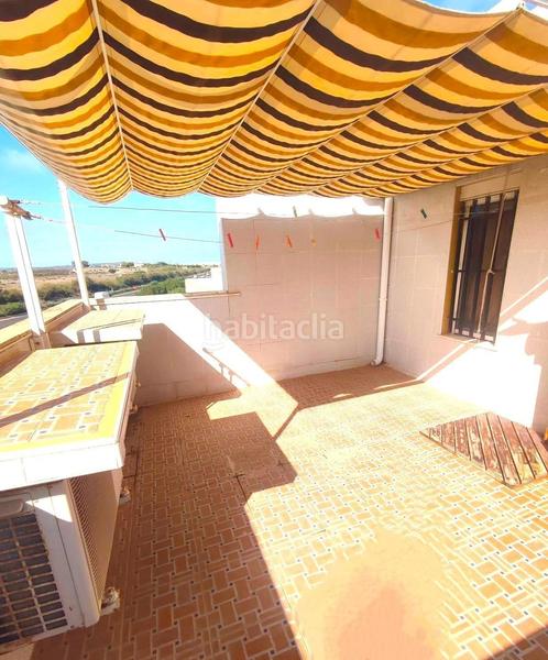 Foto a19e9d6b-8aa8-46eb-9fba-5e43105dc6b2. Maison avec piscine dans Los Europeos Torrevieja