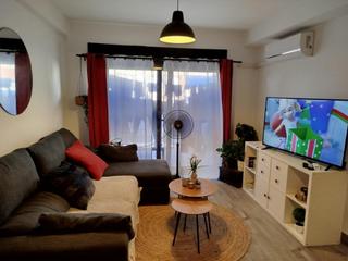 Apartament a Calle doña sinforosa. Apartamento reformado en torrevieja  zona acequion con vistas de