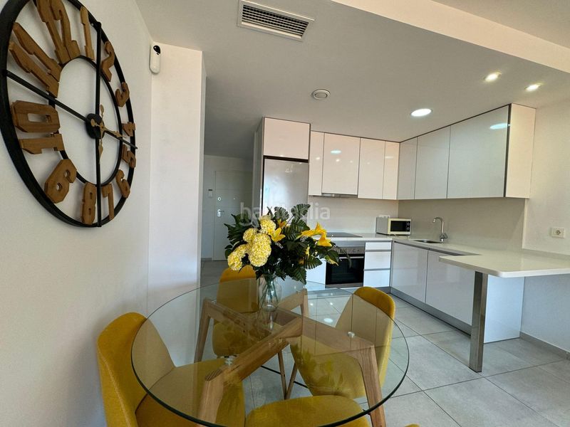 Foto 6f6e7e5c-c00b-4280-a3e8-9a0dfb71213d. Apartment in calle hermanos bazan in Centro - Muelle Pesquero Torrevieja