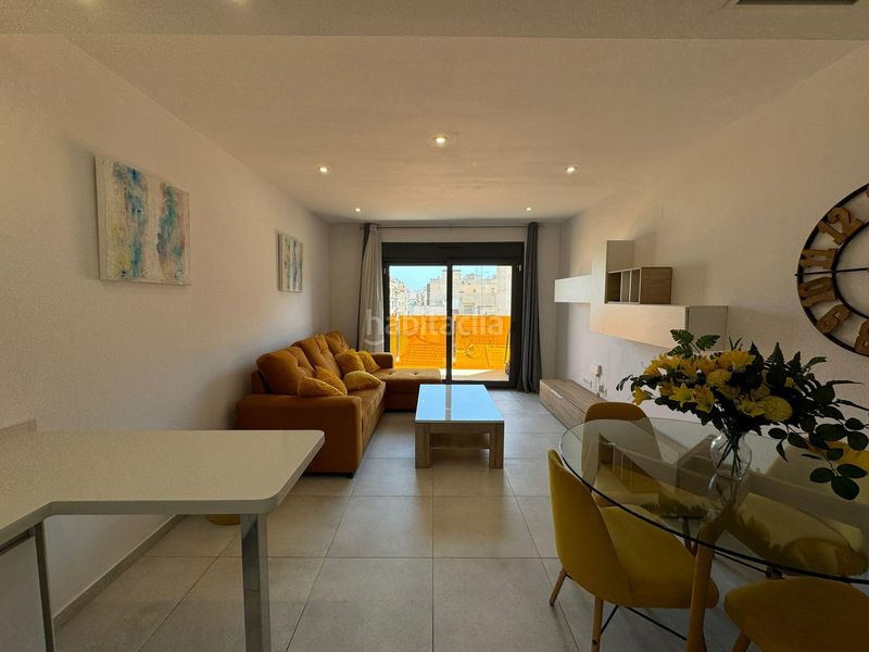 Foto cde77c42-d8d3-458d-8334-e07fb2024612. Apartment in calle hermanos bazan in Centro - Muelle Pesquero Torrevieja