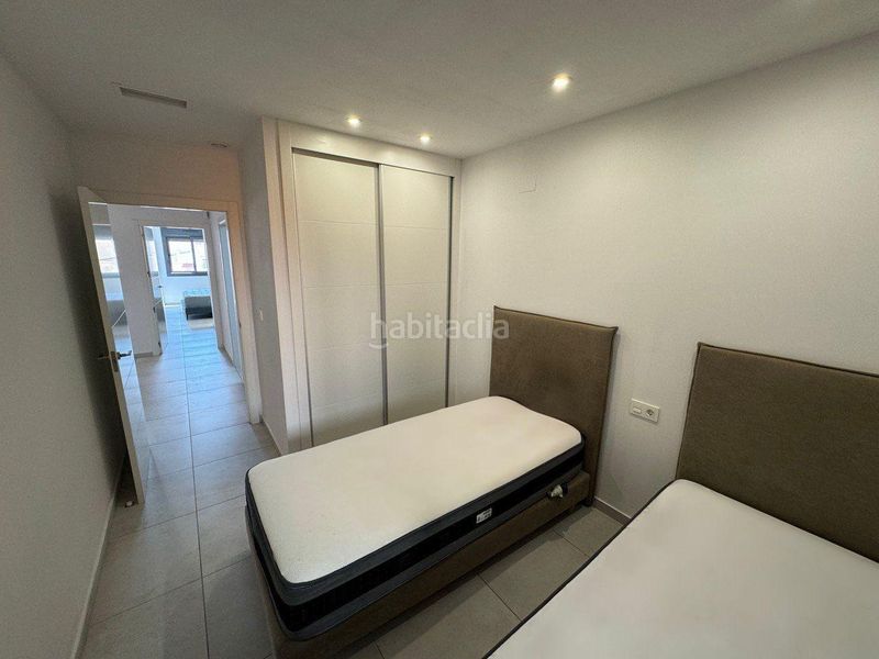 Foto ee96c061-cfa8-431d-b807-1d555e3e29ec. Apartment in calle hermanos bazan in Centro - Muelle Pesquero Torrevieja