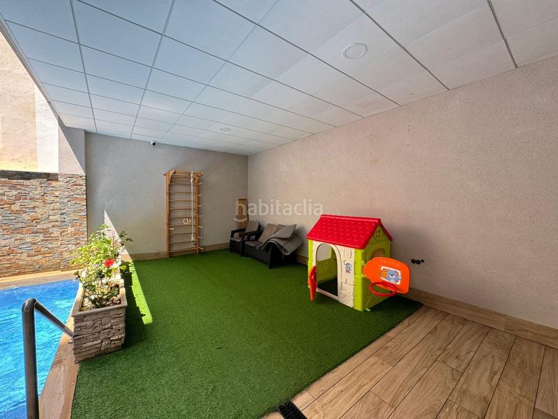 Foto f16bc418-8364-48fc-a922-85e8a57d91fa. Apartment in calle hermanos bazan in Centro - Muelle Pesquero Torrevieja