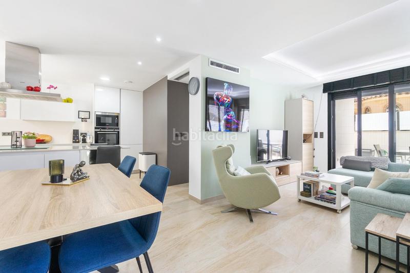 Foto 58d2d276-1528-45bf-b86d-0a5c2c02effc. Chalet with parking in Villamartín-Las Filipinas Orihuela