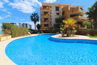 Apartament a Calle mar del fondo. Apartamento de 2 dormitorios 2 baños en punta prima orihuela cos