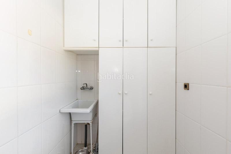 Foto 64e91f2e-9f99-4b5a-ac8f-b3a1ec74fb01. Chalet in calle salvador de madariaga in Zona Carrefour - Urbanizaciones Torrevieja