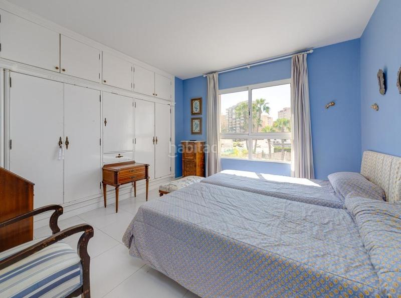 Foto 1c1b4473-5a81-4912-b426-3b32c7384d5a. Chalet in calle saavedra fajardo in Campoamor Orihuela