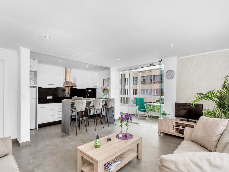 Foto 538ce1ab-ae70-4898-bef1-a74e7fa93888. Apartamento en avenida doctor gregorio marañón apartamento de 3 dormitorios 2 baños con vistas al mar acequion en Torrevieja