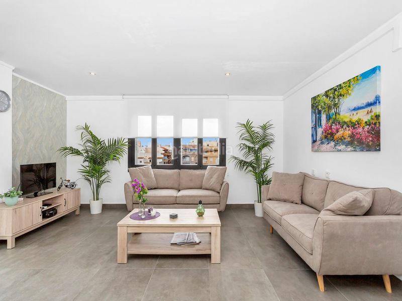 Foto 9e0ce83e-6e12-42d1-b6c3-850ebac65210. Apartamento en avenida doctor gregorio marañón apartamento de 3 dormitorios 2 baños con vistas al mar acequion en Torrevieja