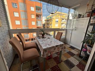 Pis a Avenida de la purisima. Apartamento de 3 dormitorios 2 baños en torrevieja  alicante