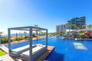 Apartamento en Calle de la mar llana. Apartamento con vistas al mar de 2 dormitorios 2 baños en punta
