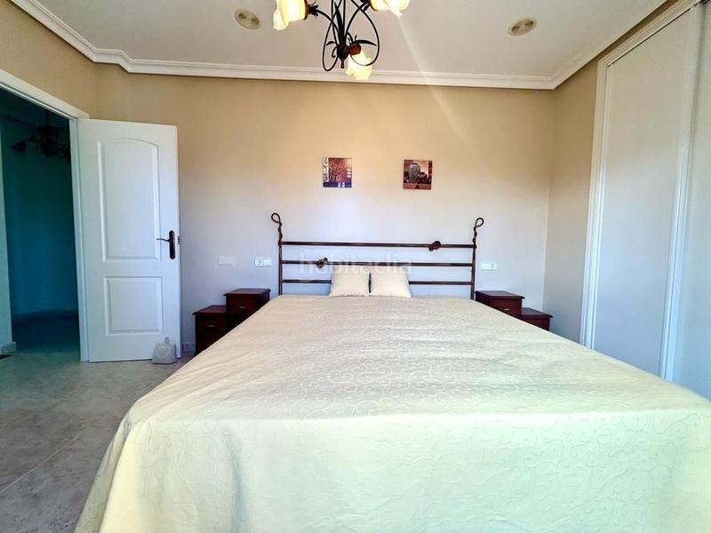 Foto 0229c9d3-48d9-48ad-878e-f45643fc5e6f. Xalet a calle caliza a La Regia Orihuela