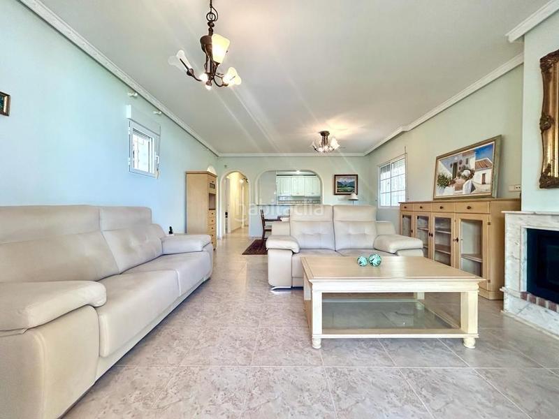 Foto c3c849a8-5c3d-4136-ba99-1fbfd3d75d1a. Xalet a calle caliza a La Regia Orihuela